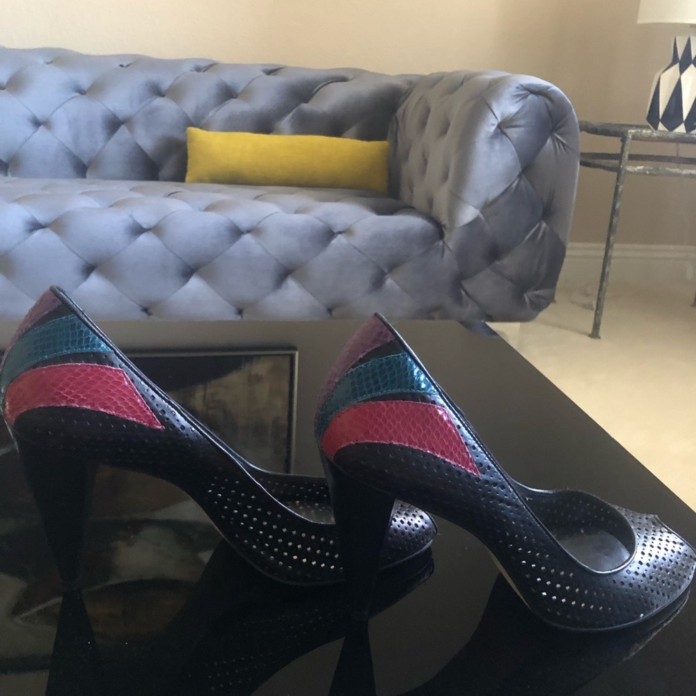 Open Toe Pump - image 4